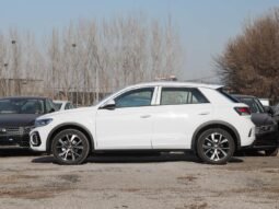 
										Volkswagen T-Roc 2025 – 300TSI DSG 2WD Starlight Edition full									