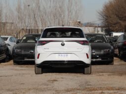 
										Volkswagen T-Roc 2025 – 300TSI DSG 2WD Starlight Edition full									