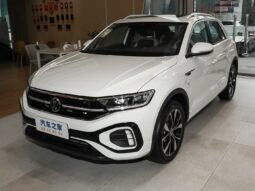 
										Volkswagen T-Roc 2025 – 300TSI DSG 2WD Starlight Edition full									