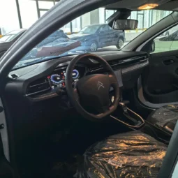 
										Citroen C3-XR full									