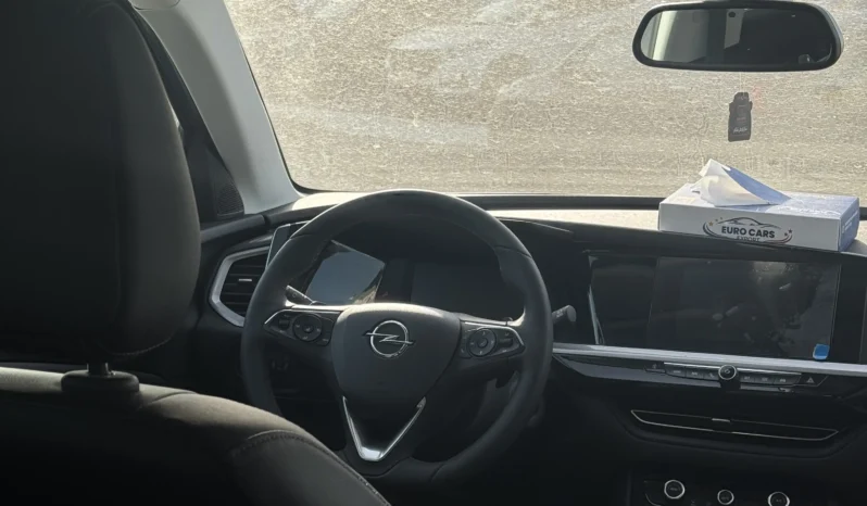 
								Opel Grandland full									