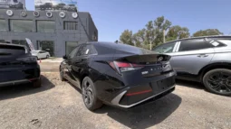 
										Hyundai Elantra full									