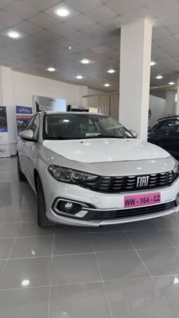
										Fiat Tipo full									